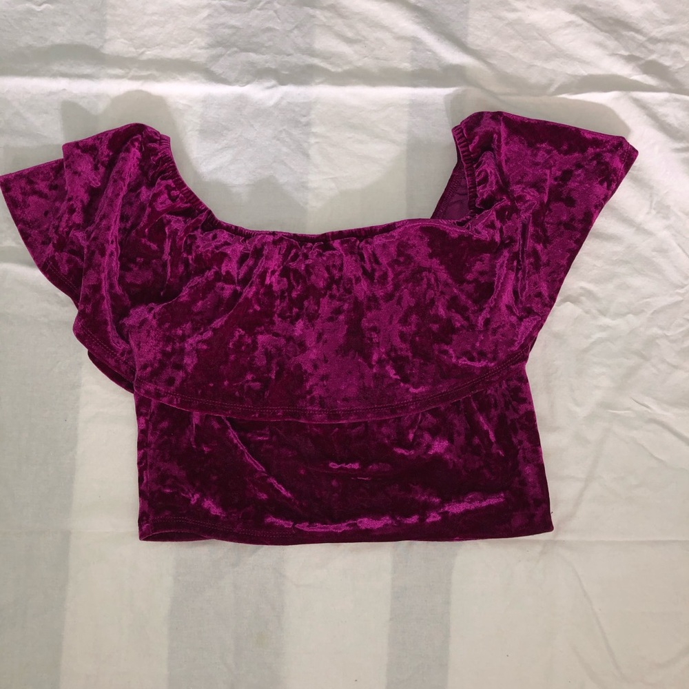 Velvet off shoulder crop